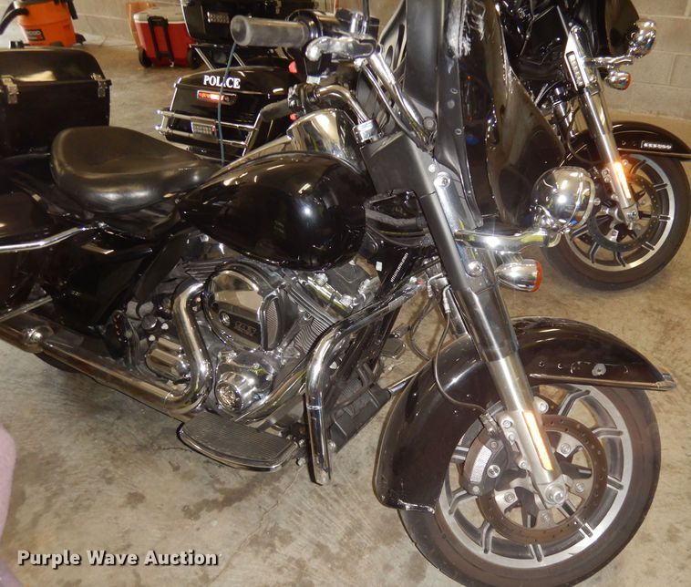 image for item KM9319 2015 Harley Davidson FLHTP  motorcycle