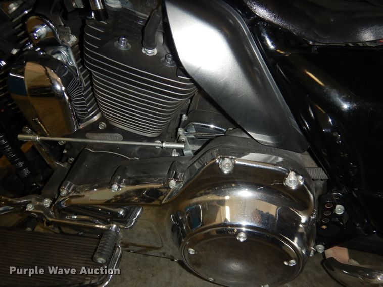 image for item KM9319 2015 Harley Davidson FLHTP  motorcycle