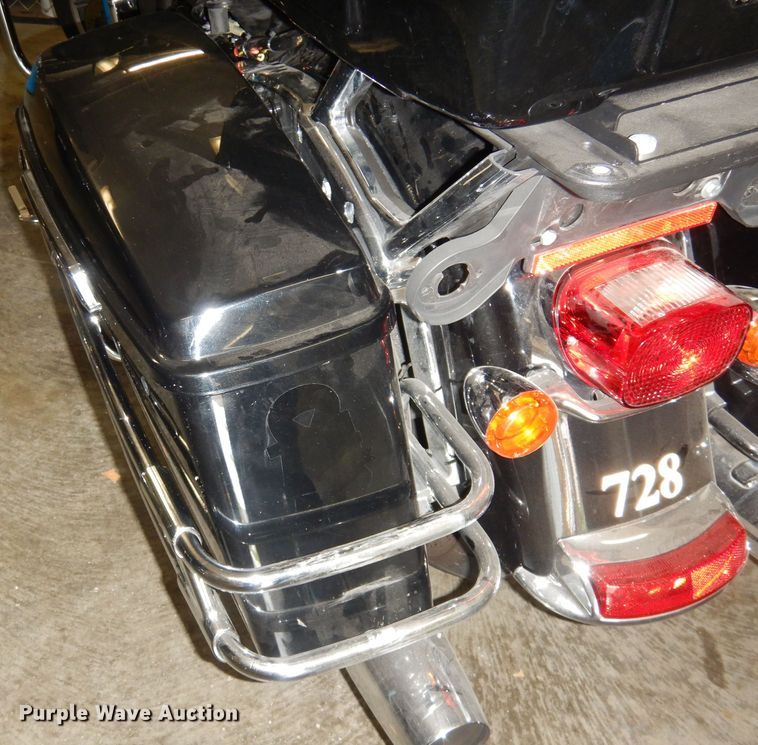 image for item KM9319 2015 Harley Davidson FLHTP  motorcycle