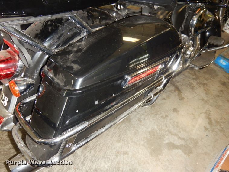 image for item KM9319 2015 Harley Davidson FLHTP  motorcycle