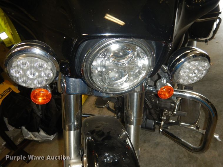 image for item KM9319 2015 Harley Davidson FLHTP  motorcycle