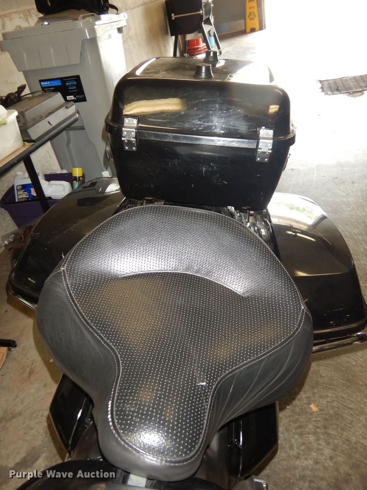 image for item KM9319 2015 Harley Davidson FLHTP  motorcycle