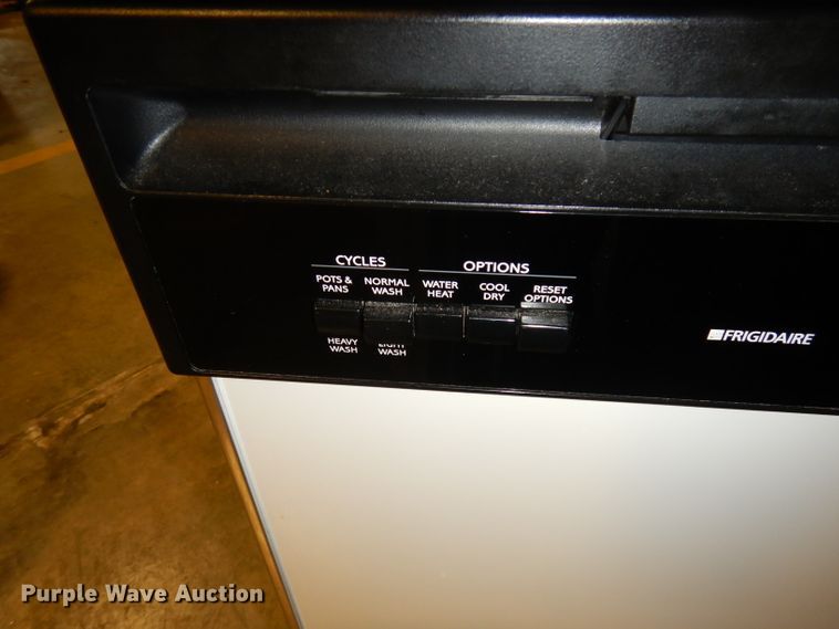 image for item KP9743 Frigidaire FFS251RSR0 dishwasher