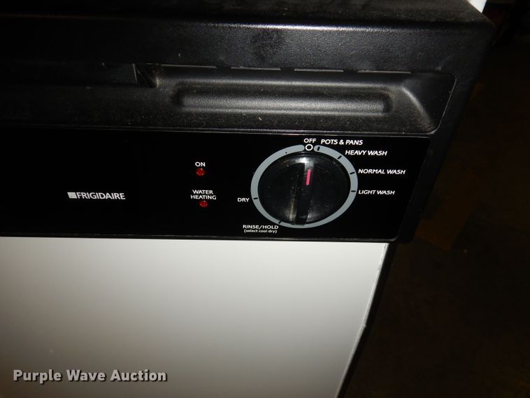 image for item KP9743 Frigidaire FFS251RSR0 dishwasher
