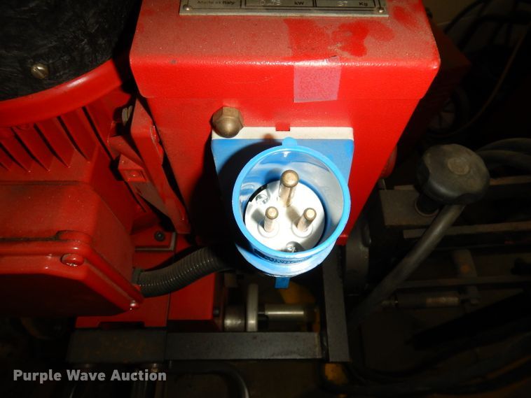 image for item KP9744 1998 Hunter OCL360 brake lathe