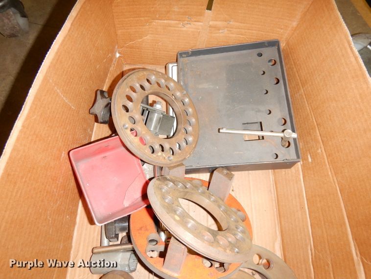 image for item KP9744 1998 Hunter OCL360 brake lathe