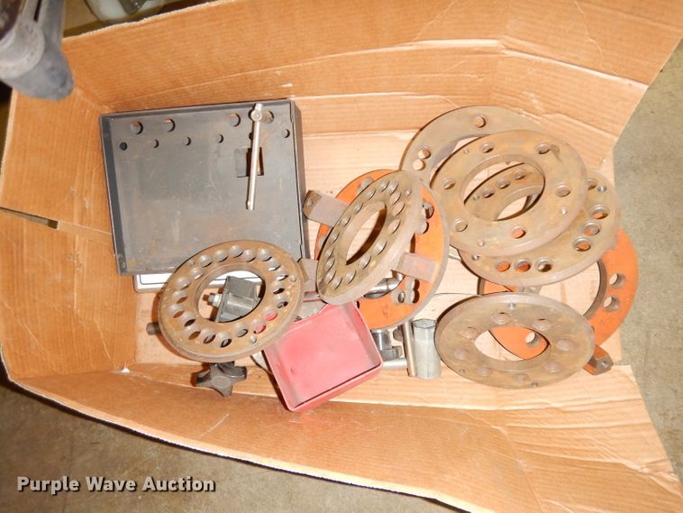 image for item KP9744 1998 Hunter OCL360 brake lathe