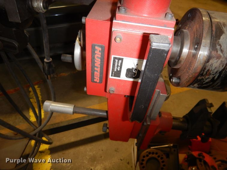 image for item KP9744 1998 Hunter OCL360 brake lathe