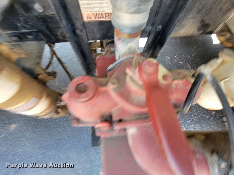 image for item KQ9215 1995 Volvo White GMC WG  vacuum truck