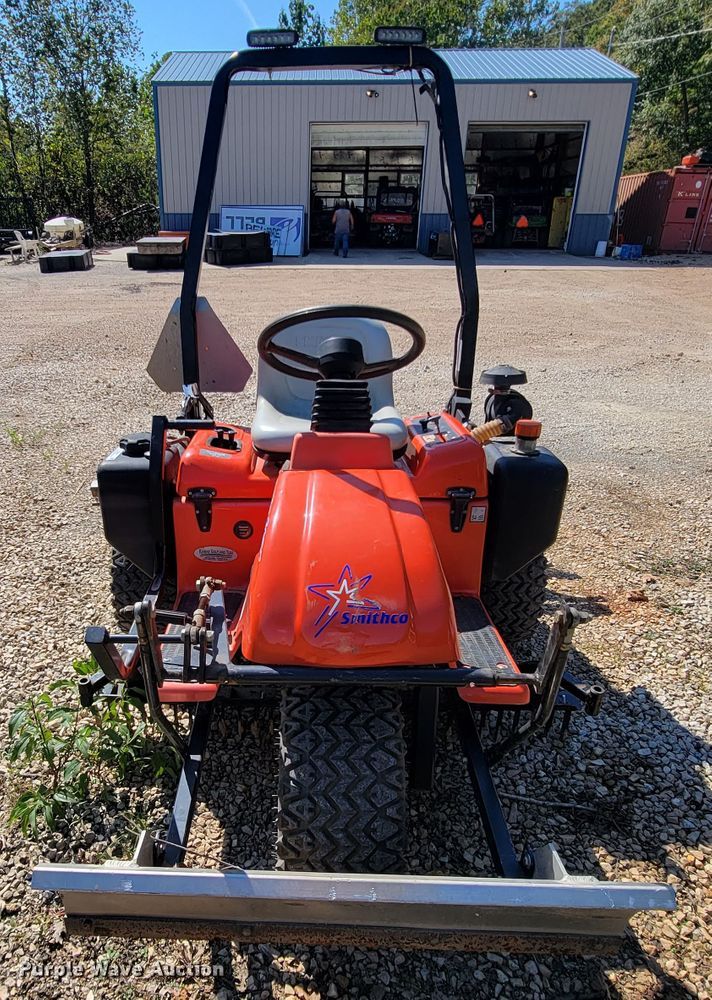 image for item KQ9216 Smithco  bunker rake