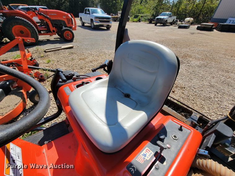 image for item KQ9216 Smithco  bunker rake