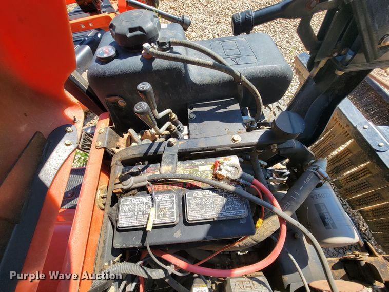 image for item KQ9216 Smithco  bunker rake