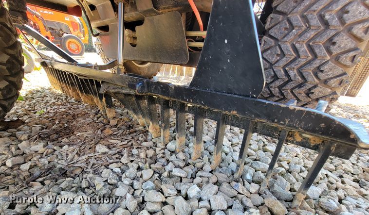 image for item KQ9216 Smithco  bunker rake