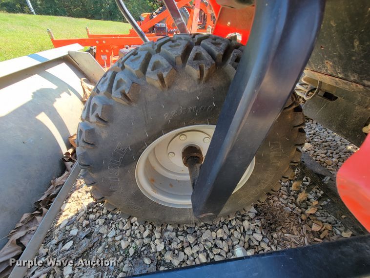 image for item KQ9216 Smithco  bunker rake