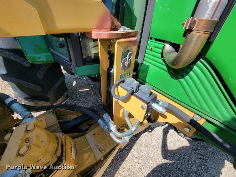 image for item KQ9217 2010 John Deere 6330  tractor