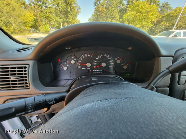 image for item KQ9219 2005 Ford Explorer  SUV