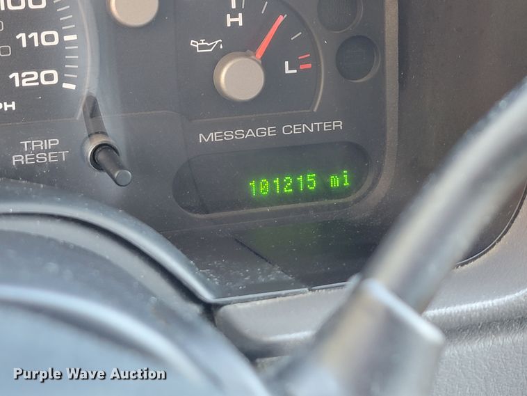 image for item KQ9219 2005 Ford Explorer  SUV