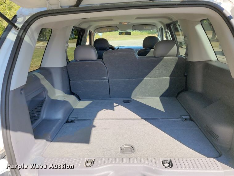 image for item KQ9219 2005 Ford Explorer  SUV