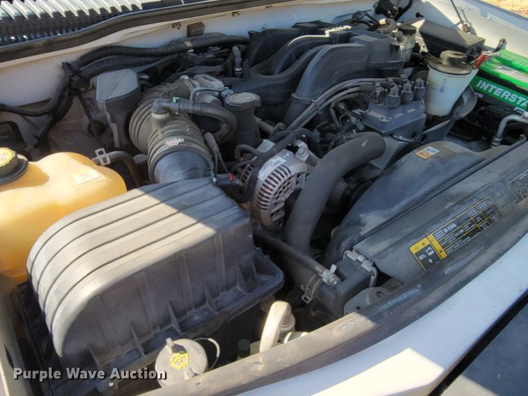 image for item KQ9219 2005 Ford Explorer  SUV