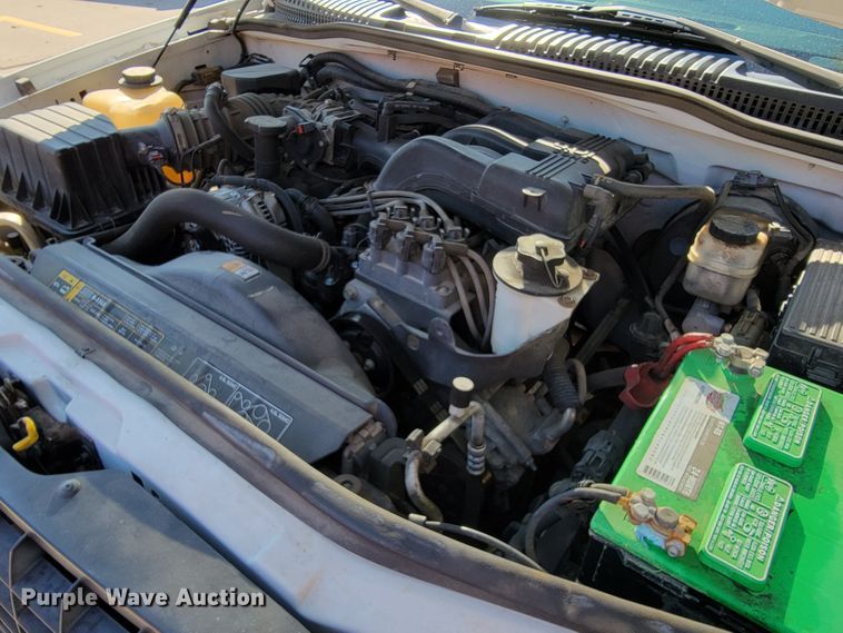 image for item KQ9219 2005 Ford Explorer  SUV