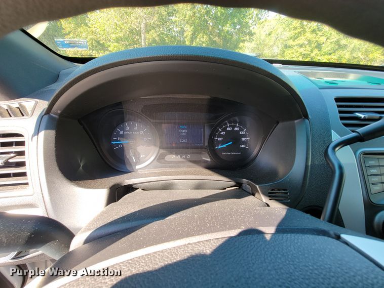 image for item KQ9221 2013 Ford Explorer Police  SUV