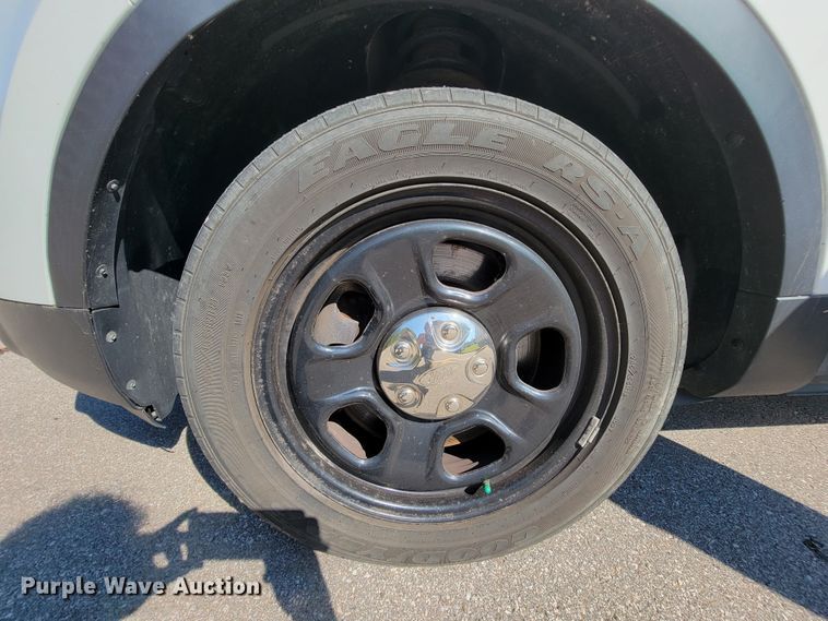 image for item KQ9221 2013 Ford Explorer Police  SUV