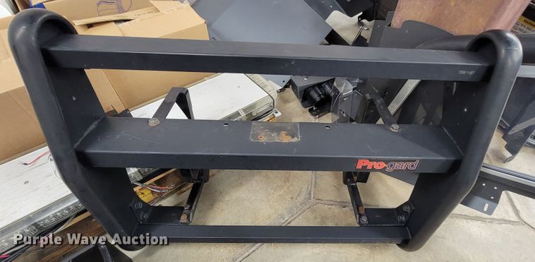 image for item KQ9222 Automotive equipment