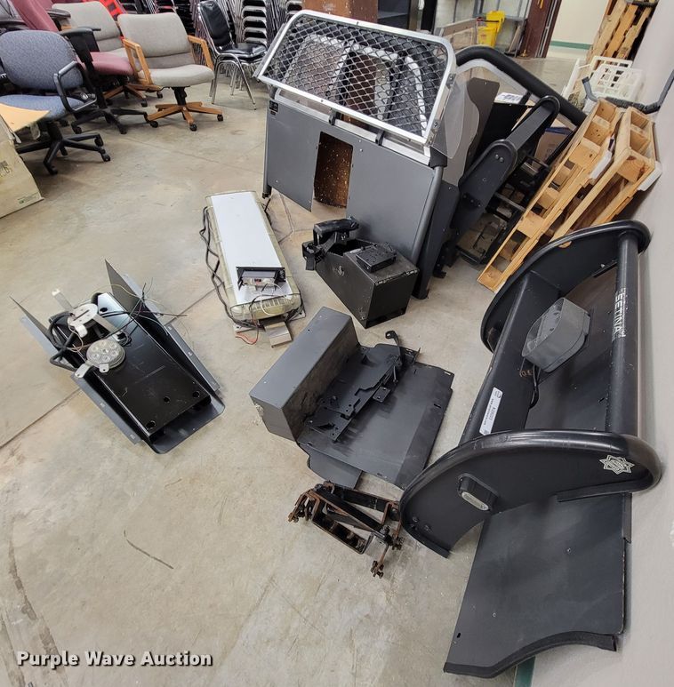 image for item KQ9223 Automotive equipment