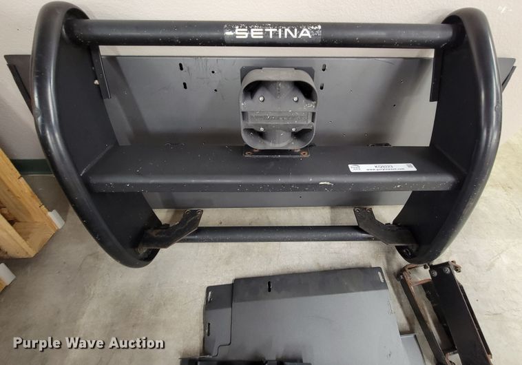 image for item KQ9223 Automotive equipment