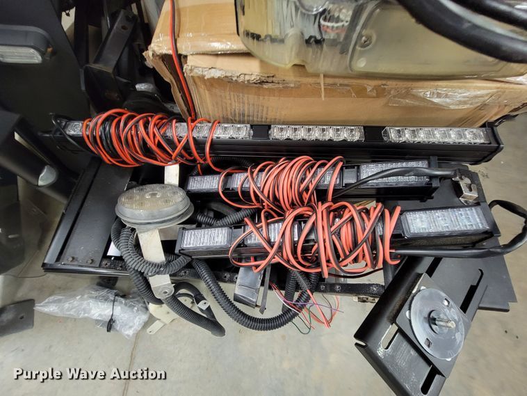 image for item KQ9224 Automotive equipment