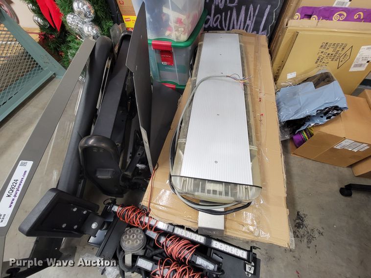 image for item KQ9224 Automotive equipment