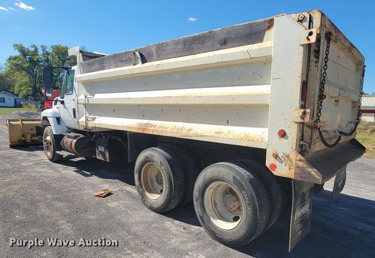 image for item KQ9239 2009 International WorkStar 7500  dump truck