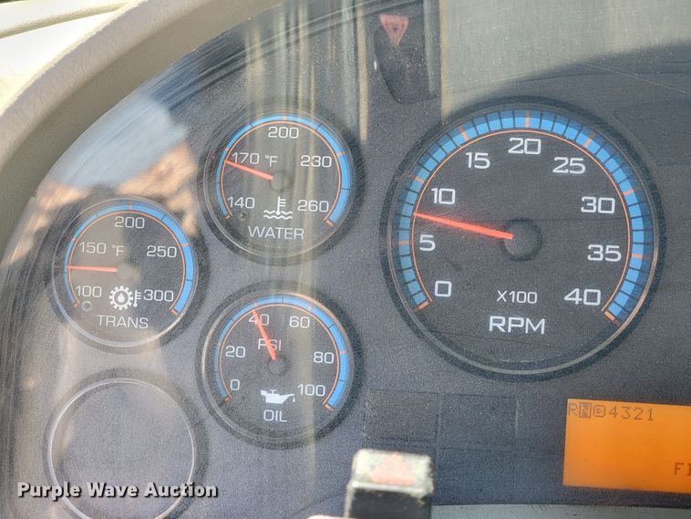 image for item KQ9239 2009 International WorkStar 7500  dump truck