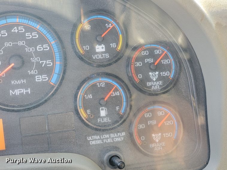 image for item KQ9239 2009 International WorkStar 7500  dump truck