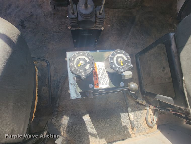 image for item KQ9239 2009 International WorkStar 7500  dump truck