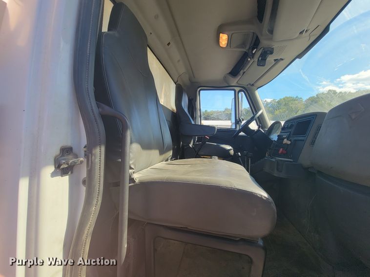 image for item KQ9239 2009 International WorkStar 7500  dump truck