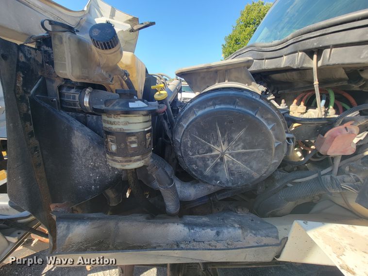 image for item KQ9239 2009 International WorkStar 7500  dump truck