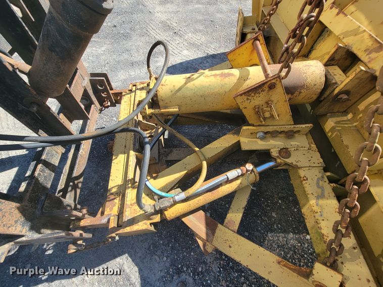 image for item KQ9239 2009 International WorkStar 7500  dump truck