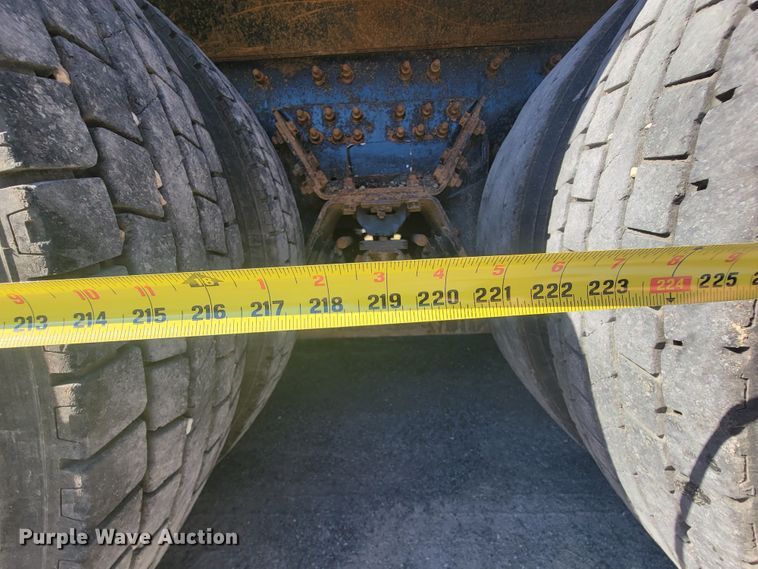 image for item KQ9239 2009 International WorkStar 7500  dump truck