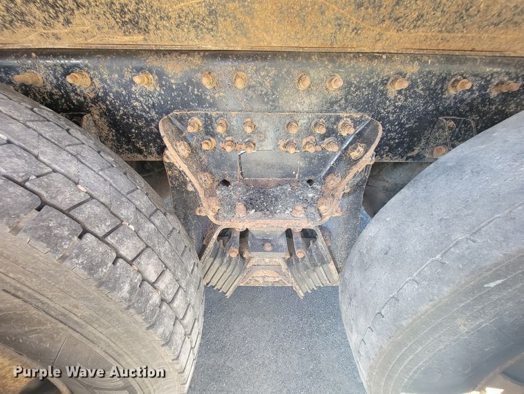 image for item KQ9239 2009 International WorkStar 7500  dump truck