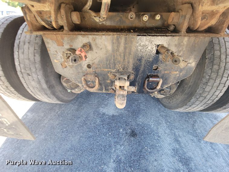 image for item KQ9239 2009 International WorkStar 7500  dump truck