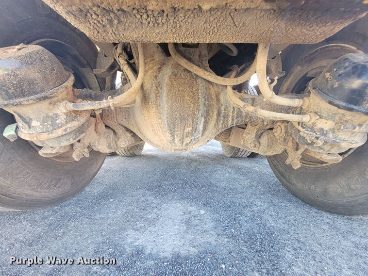 image for item KQ9239 2009 International WorkStar 7500  dump truck