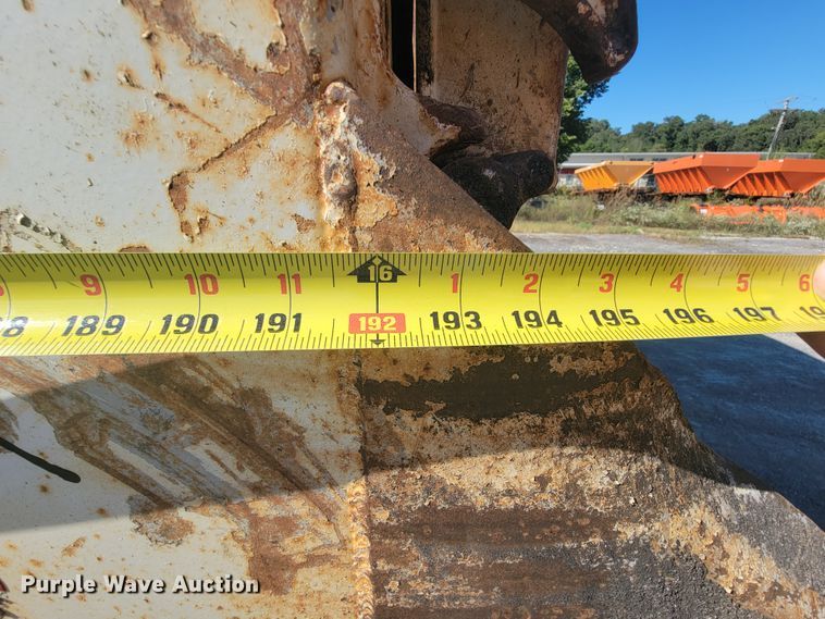 image for item KQ9239 2009 International WorkStar 7500  dump truck