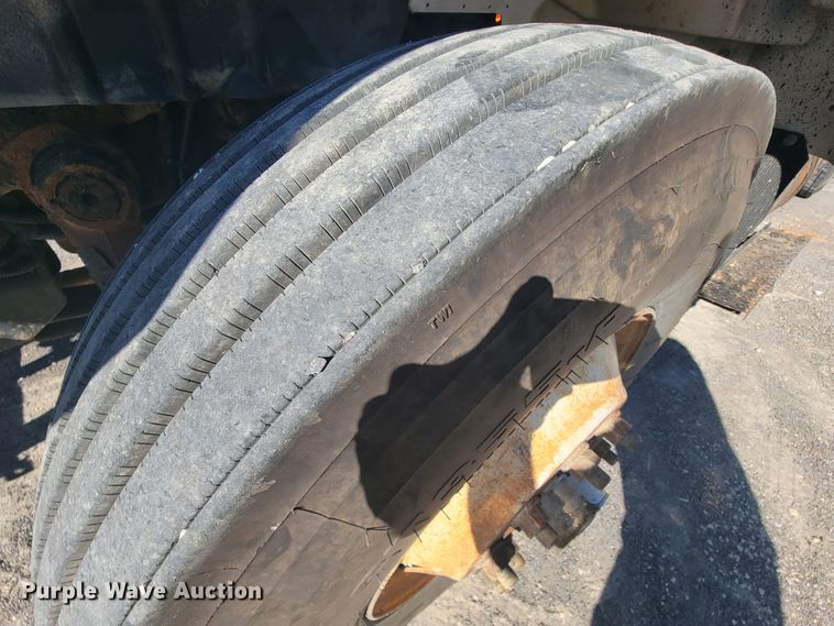 image for item KQ9239 2009 International WorkStar 7500  dump truck