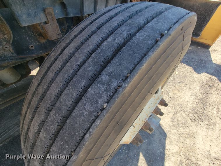 image for item KQ9239 2009 International WorkStar 7500  dump truck