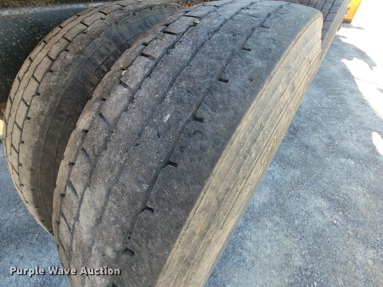 image for item KQ9239 2009 International WorkStar 7500  dump truck