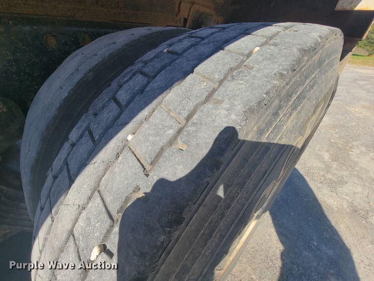 image for item KQ9239 2009 International WorkStar 7500  dump truck