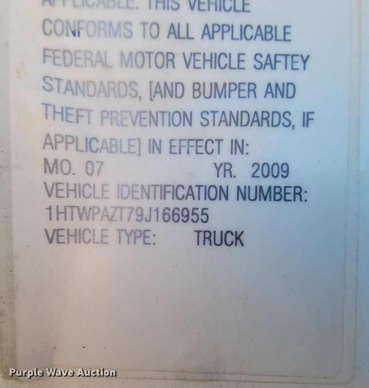 image for item KQ9239 2009 International WorkStar 7500  dump truck