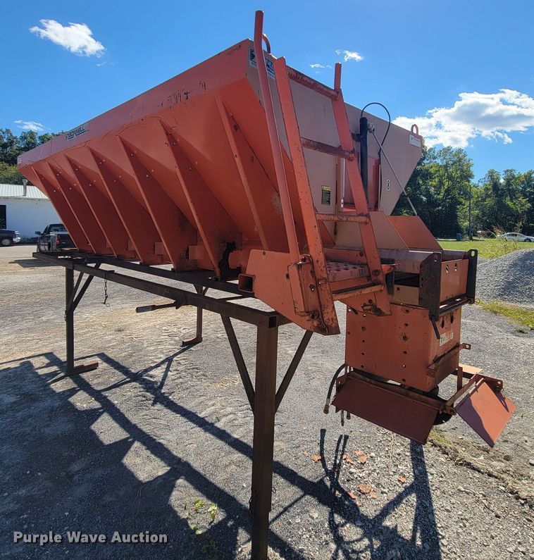 image for item KQ9241 Bonnell BV-1550-CS  salt spreader