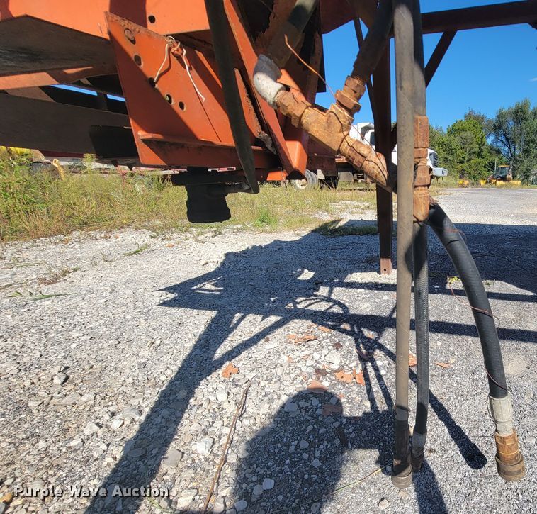 image for item KQ9241 Bonnell BV-1550-CS  salt spreader